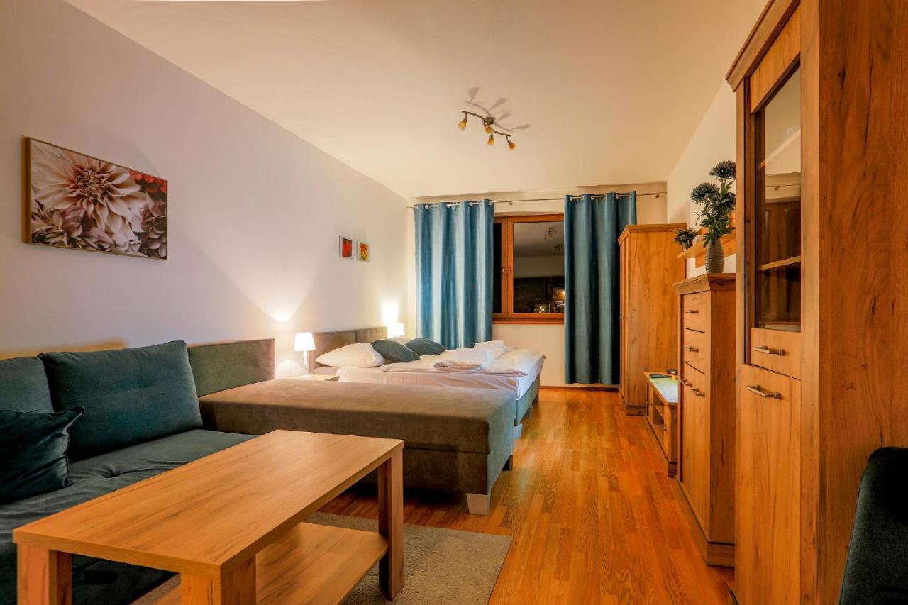 Apartmany Fatrapark 1 S Wellnessom Hrabovska Dolina Ruzomberok Exterior photo